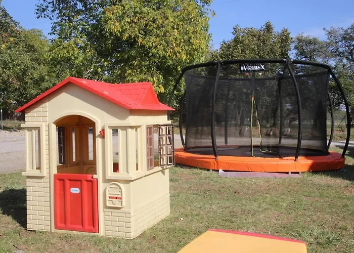 Restaurace A Pensión Hlásná Třebaň